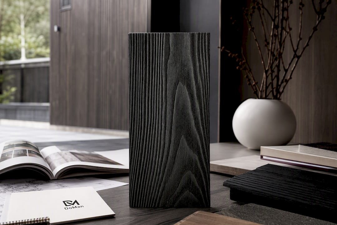 Träpanel Black Norrländsk tall/gran