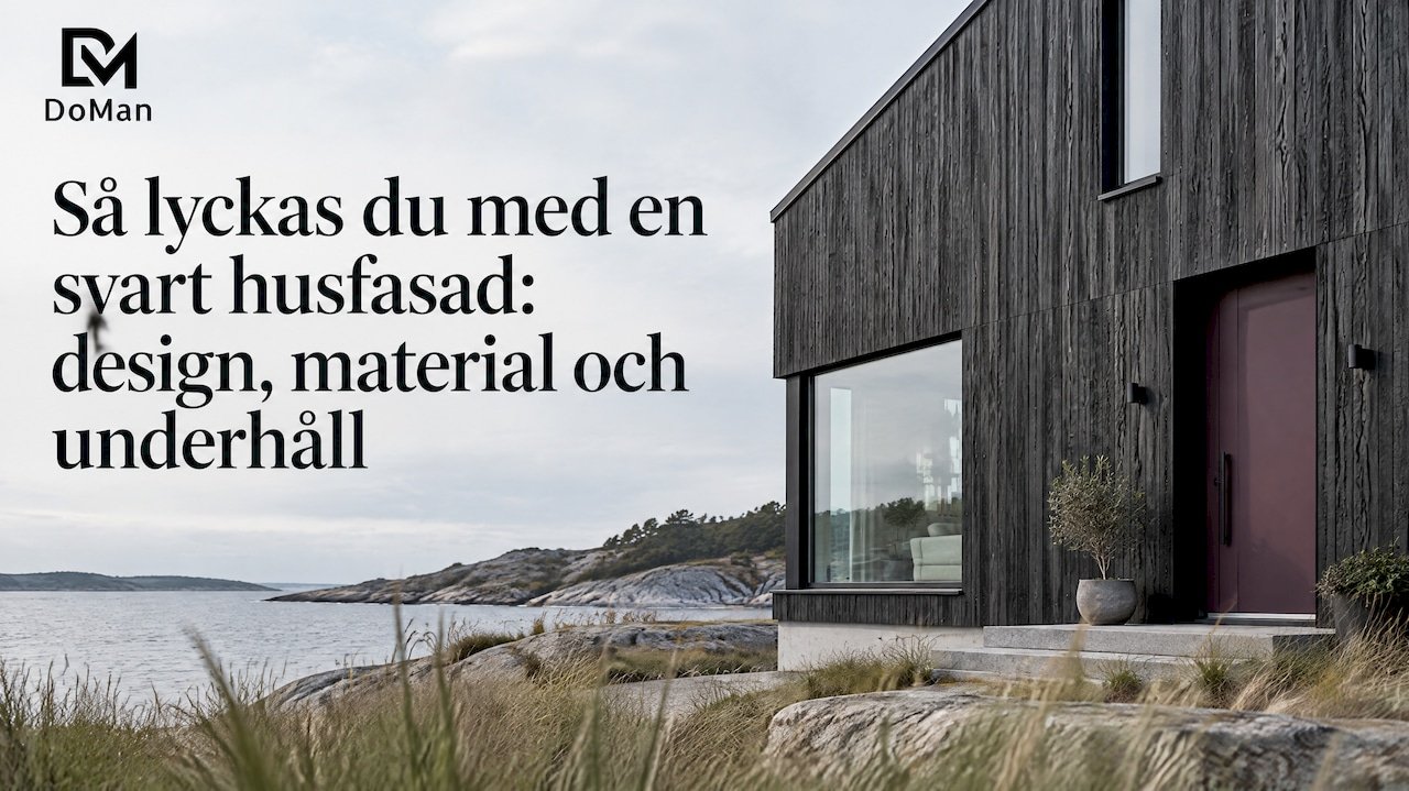 Svart träpanel på ett modernt hus vid kusten